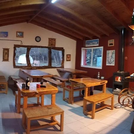 Camping Rio De Las Vueltas El Chalten Ngoại thất bức ảnh
