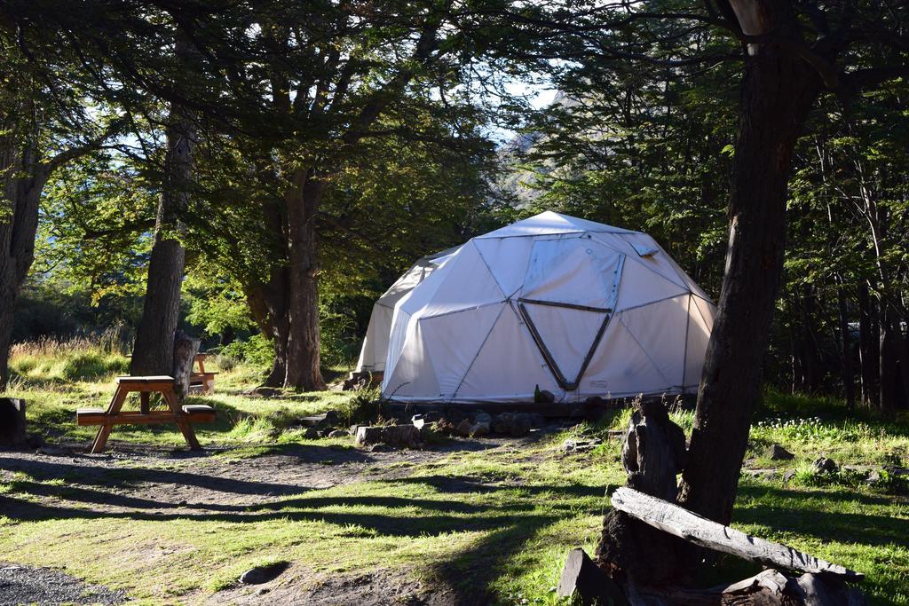 Camping Rio De Las Vueltas El Chalten Ngoại thất bức ảnh